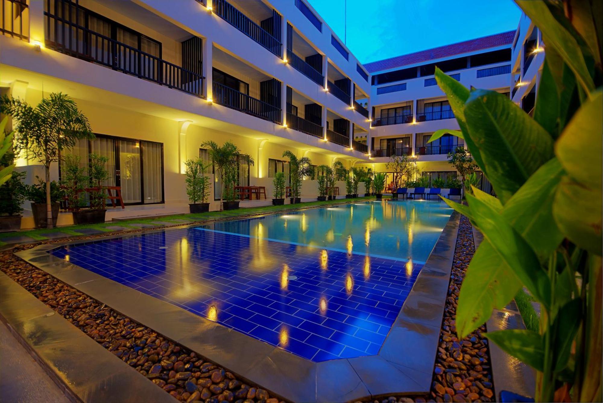 New Riverside Hotel Sziemreap Kültér fotó