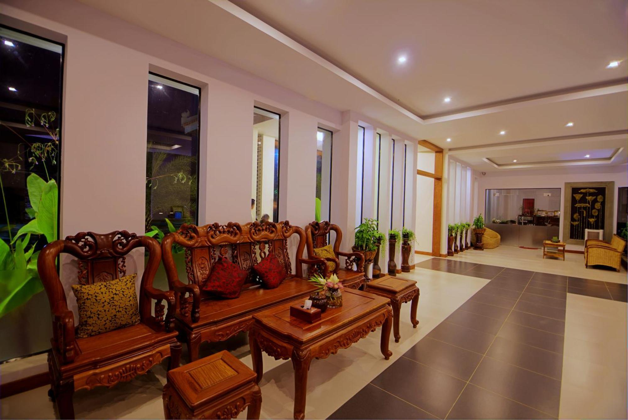 New Riverside Hotel Sziemreap Kültér fotó