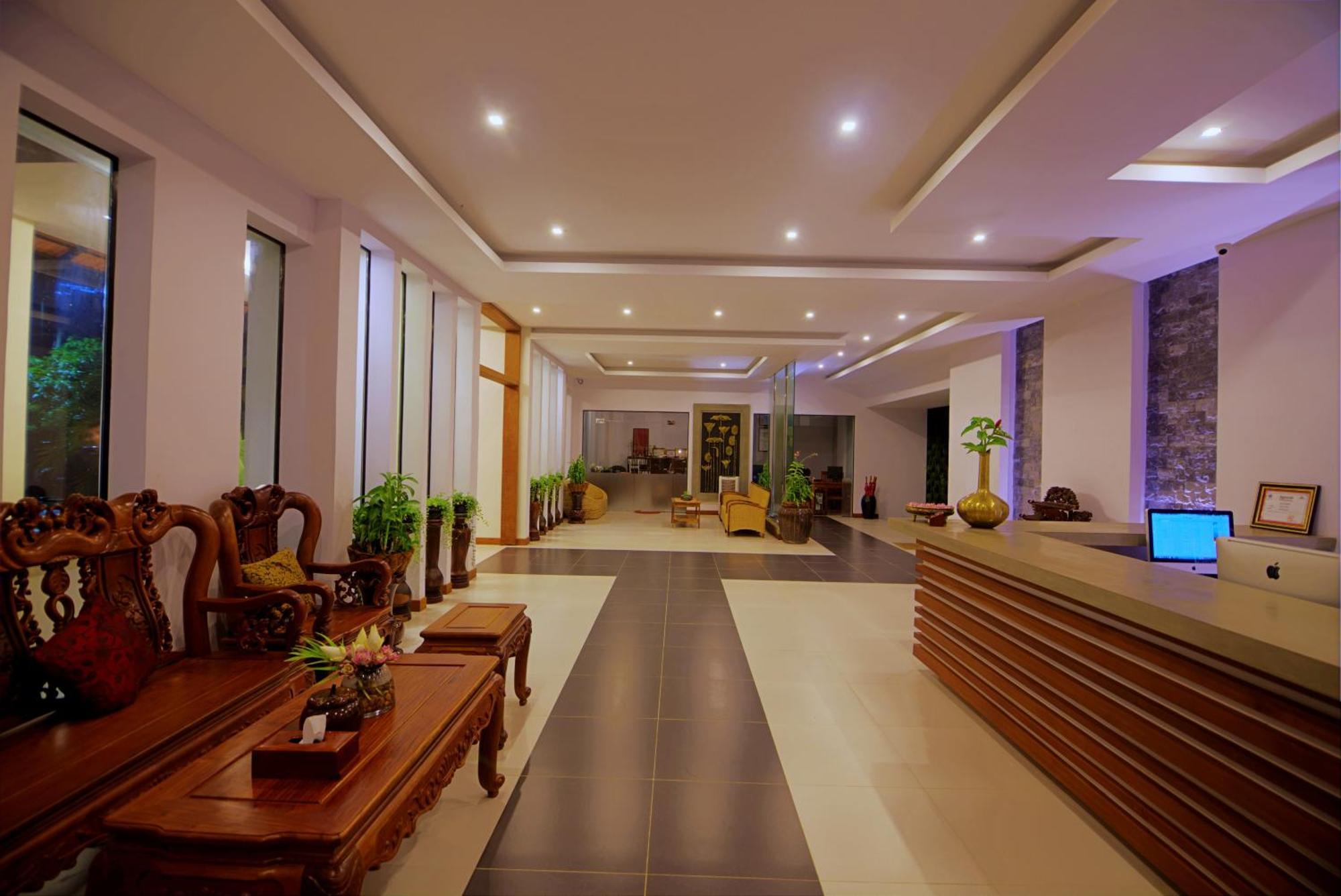 New Riverside Hotel Sziemreap Kültér fotó