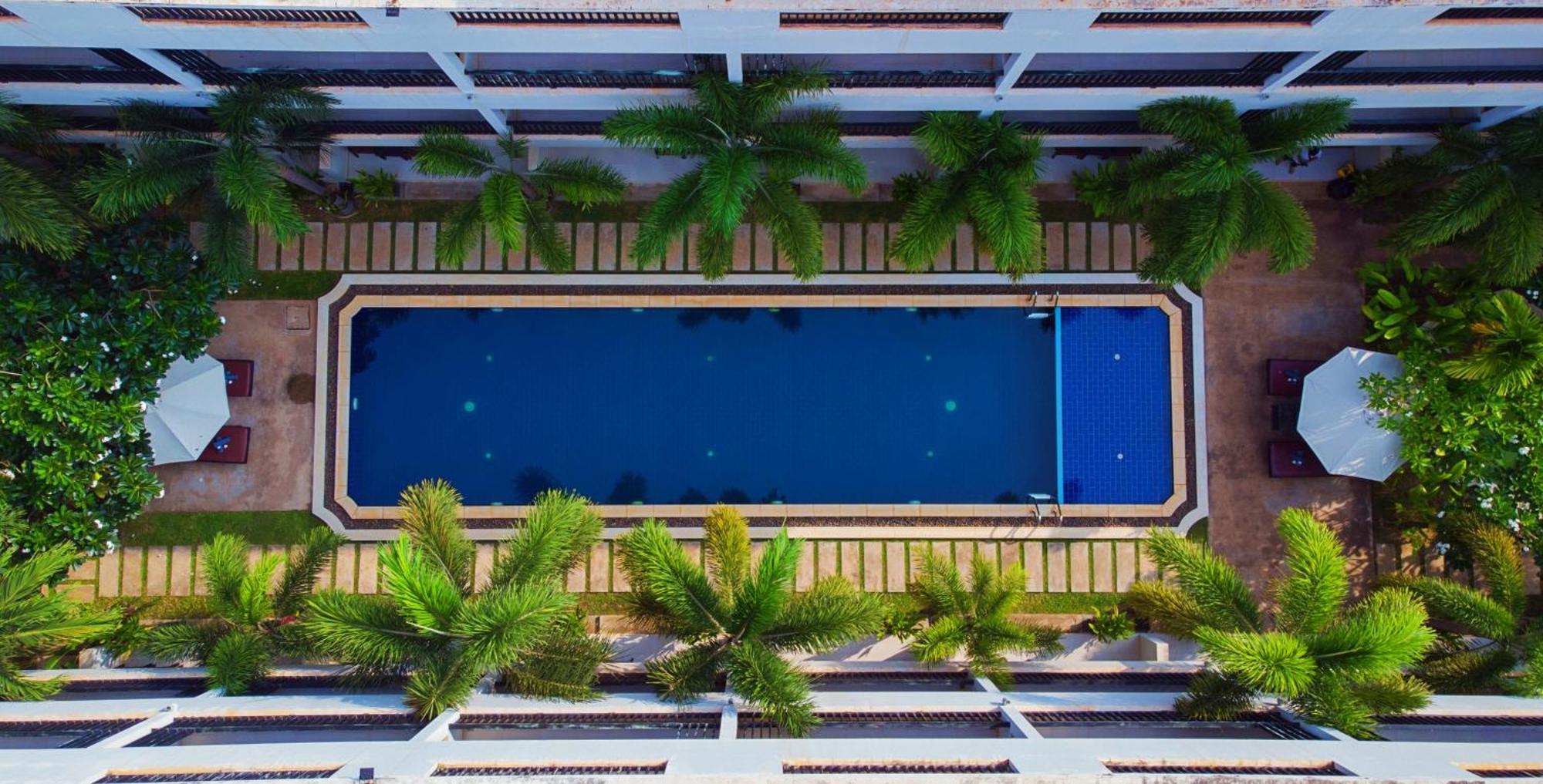 New Riverside Hotel Sziemreap Kültér fotó