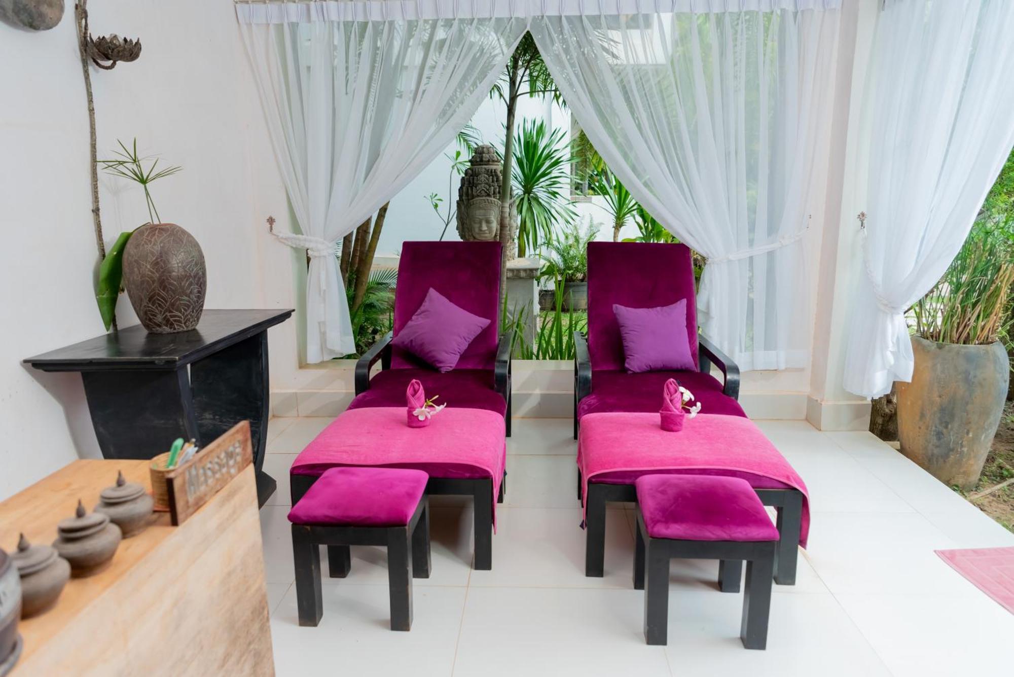 New Riverside Hotel Sziemreap Kültér fotó