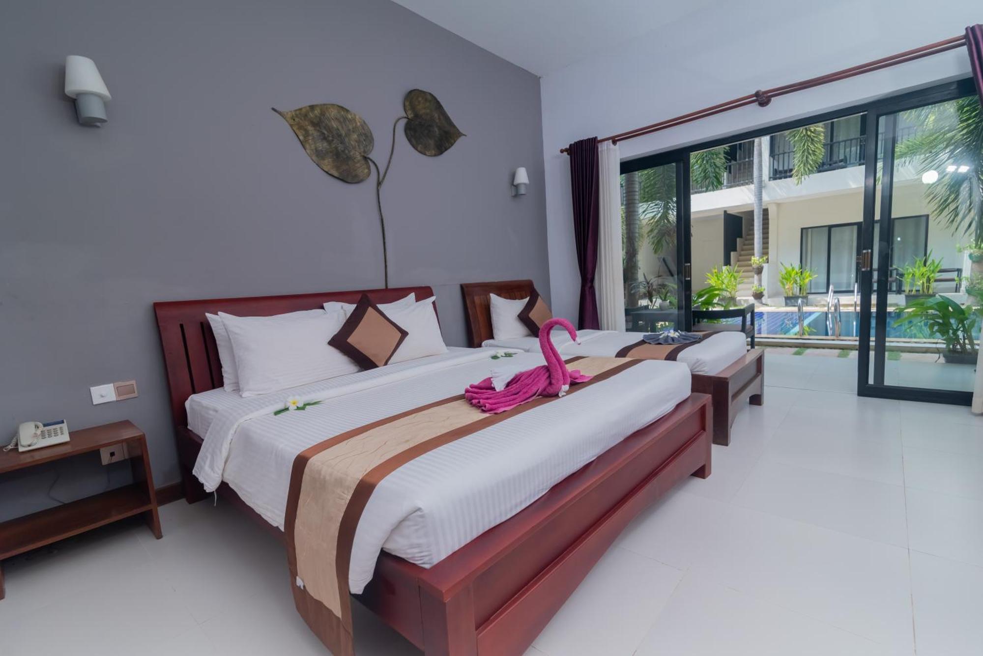 New Riverside Hotel Sziemreap Kültér fotó