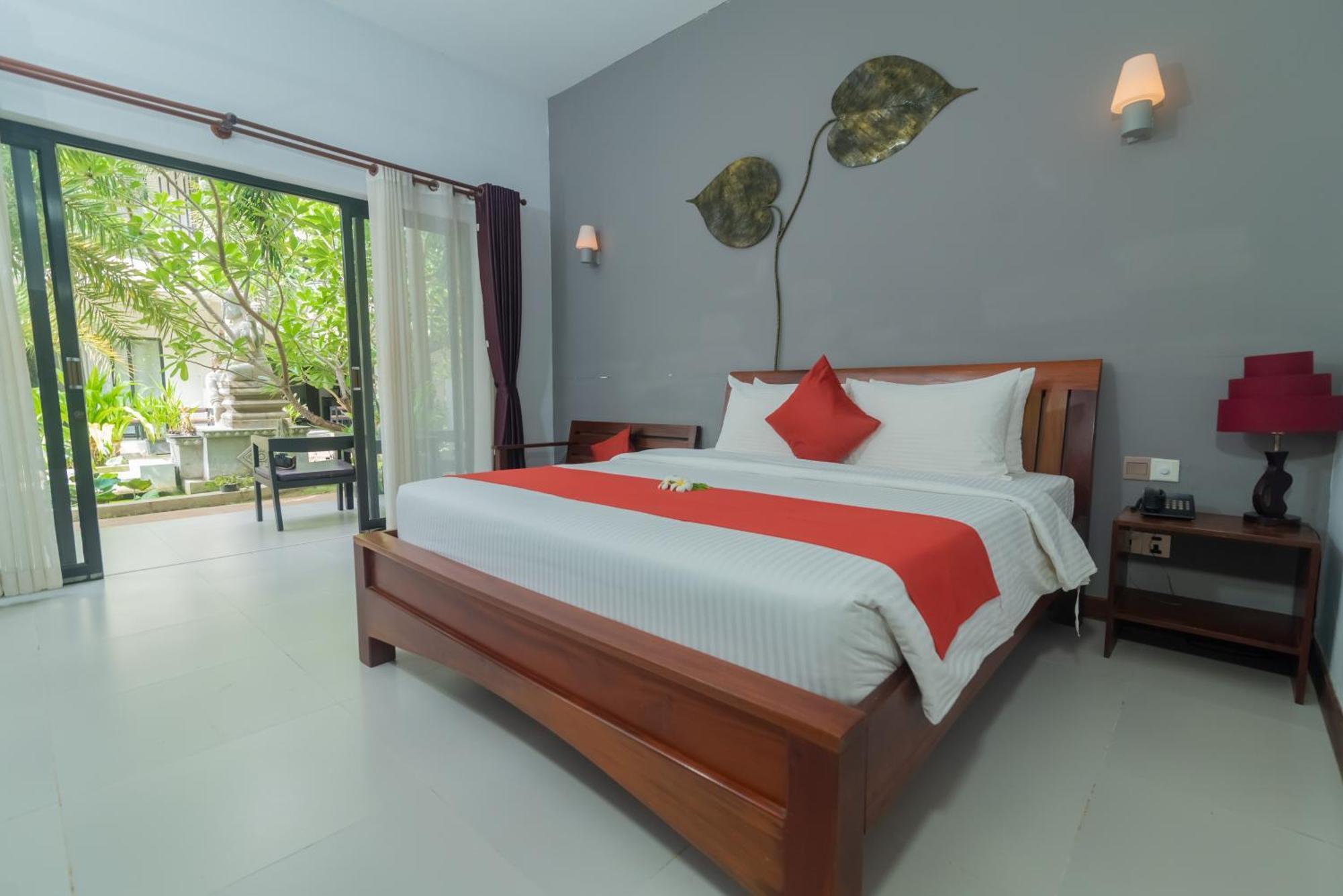 New Riverside Hotel Sziemreap Kültér fotó