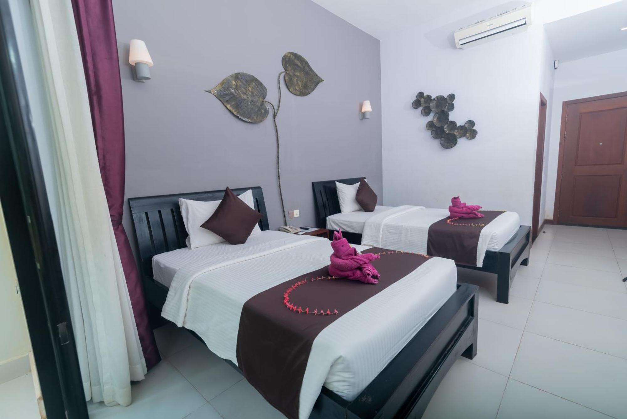 New Riverside Hotel Sziemreap Szoba fotó